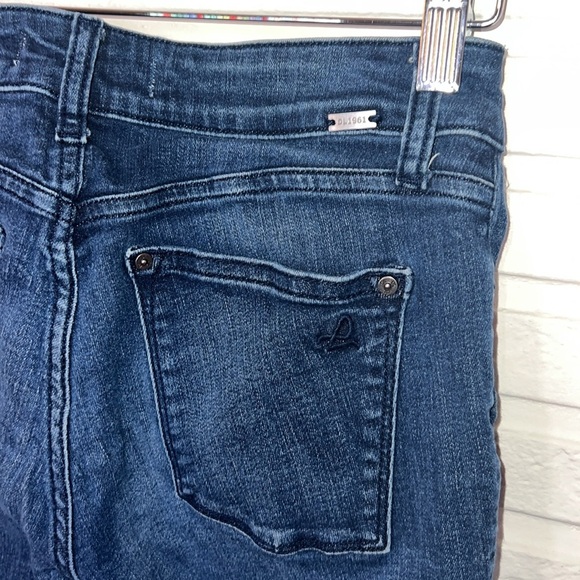 DL1961 Dark Wash Emma Power Leggings in Stark Jeans, Women Size 26 - Picture 10 of 10